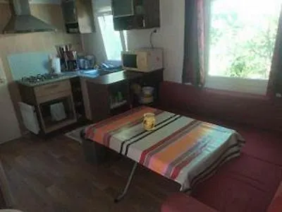 אתר קמפינג Mobil Camping 3* Var *